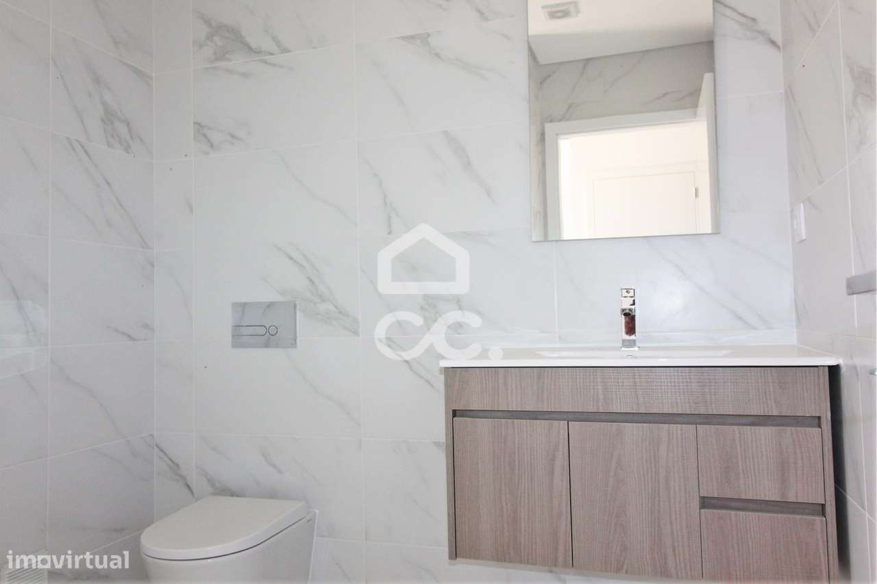 T2 (3 assoalhadas) em Santa Marta do Pinhal, Corroios - Grande imagem: 3/7