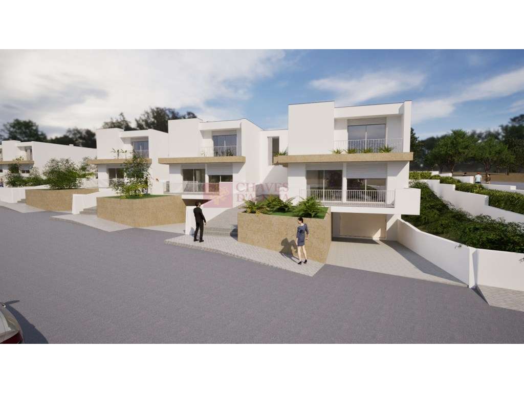 Moradia T4 Exclusiva em Condomínio Privado com Piscina | Junto a Mafra-6