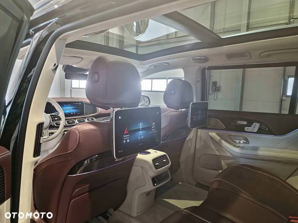 Mercedes-Benz GLS Maybach 600 4-Matic - 29