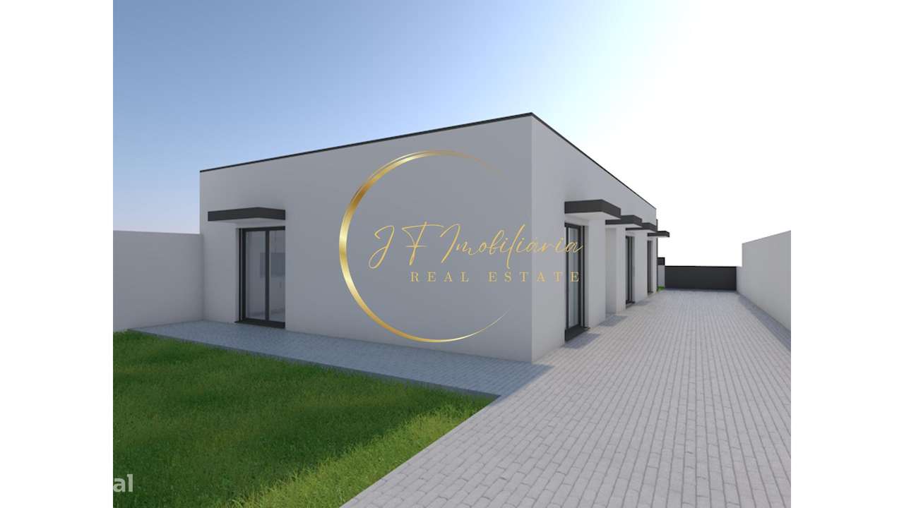 Moradia T3 Térrea ! NOVA !-11