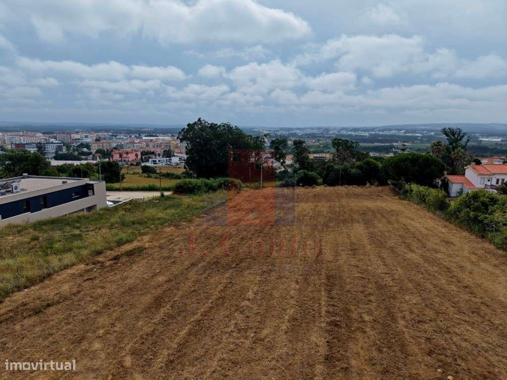 Terreno Urbanizável em Caldas da Rainha-11