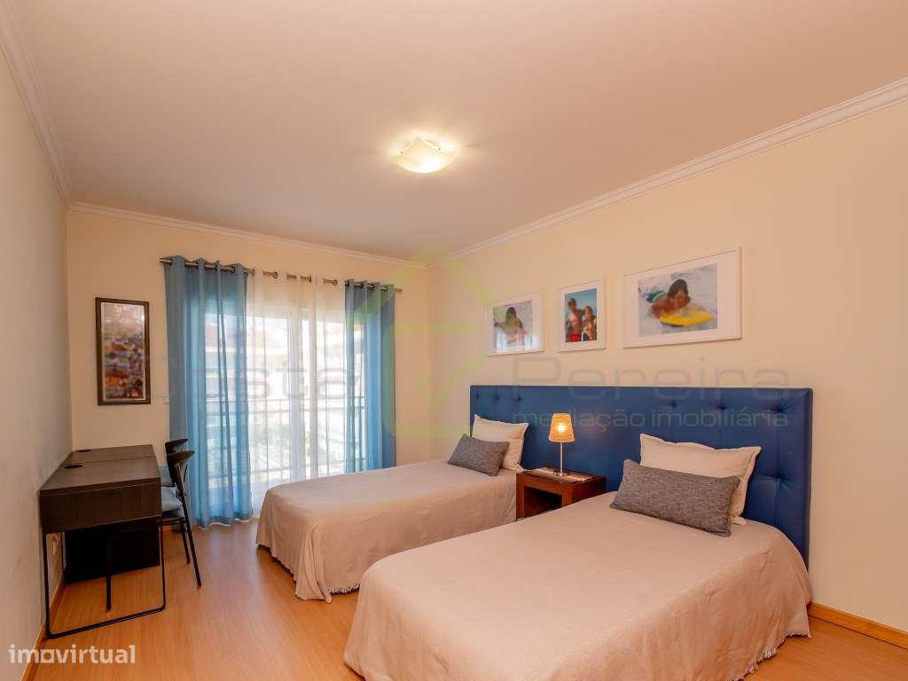 Apartamento T2 no Centro com boas áreas e excelente localização-20