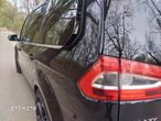 Ford Galaxy 2.2 TDCi Titanium - 17