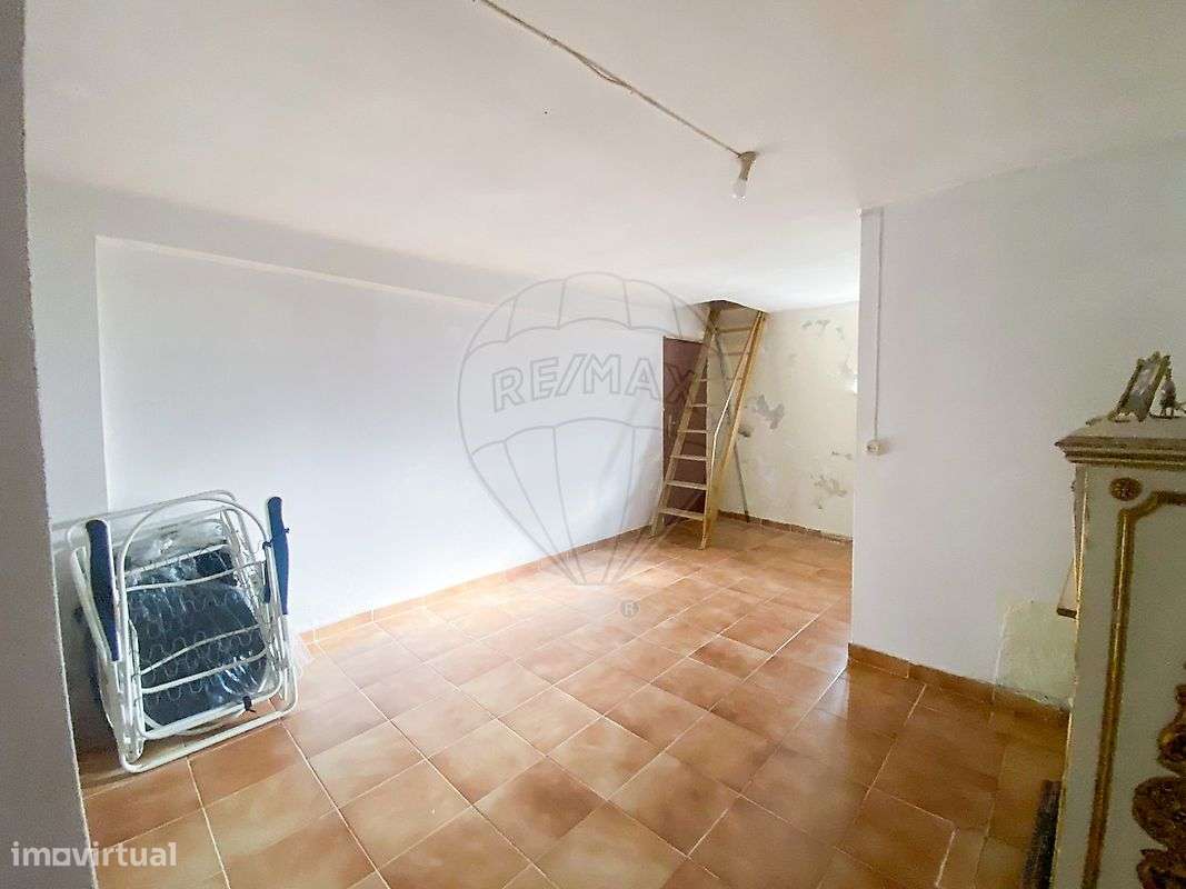 Moradia T5 para venda-20