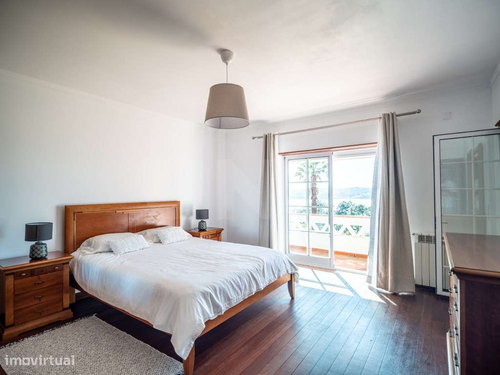 Moradia T3 com Garagem, Piscina e Vista Deslumbrante sobre a Lagoa ...-7