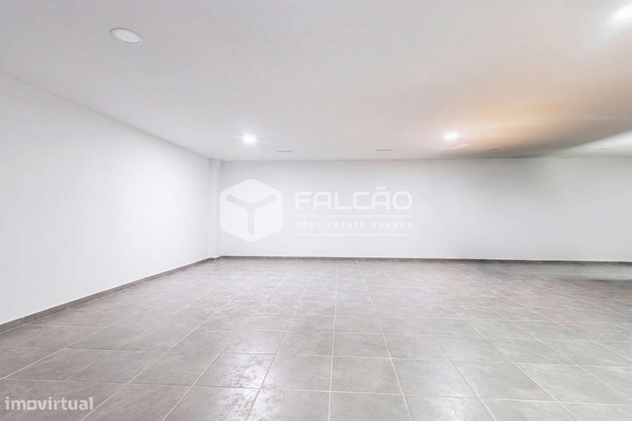 Loja T7 Venda em Santarém (Marvila), Santa Iria da Ribeira de Santarém-37