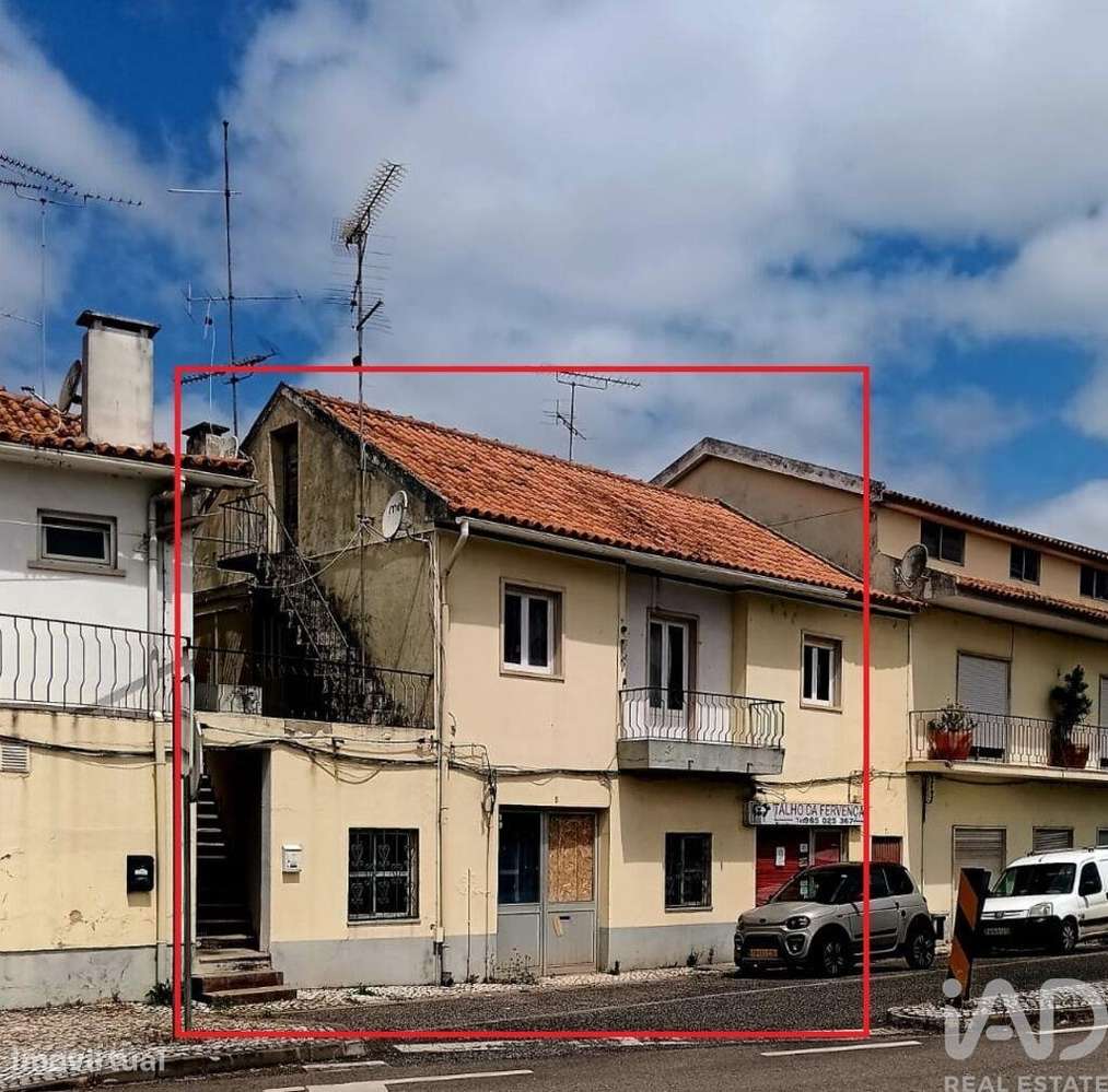 Prédio T2 em Maiorga de 173,00 m2 - Grande imagem: 1/17