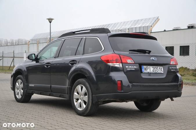 Subaru Outback 3.6R Automatik Exclusive - 11