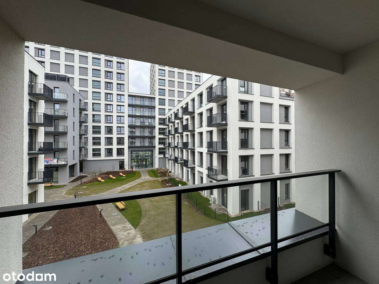 Mieszkanie 2-pok / ul. Piotrkowska / Strefa Progress / M²Poland Estate-0