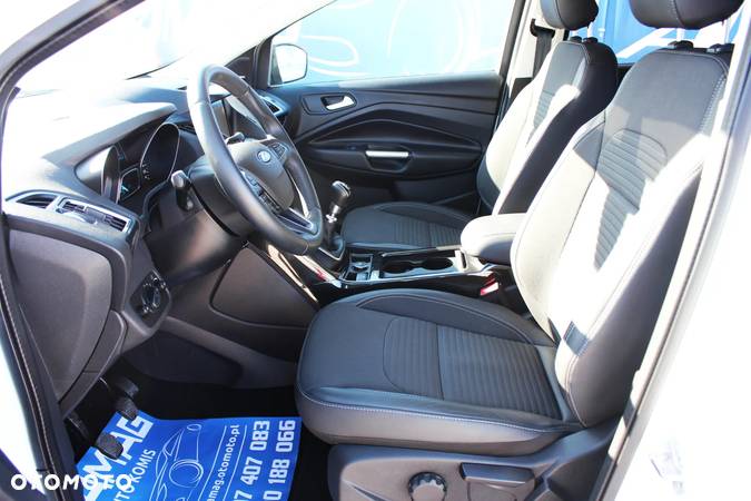 Ford Kuga 1.5 EcoBoost 2x4 Individual - 15