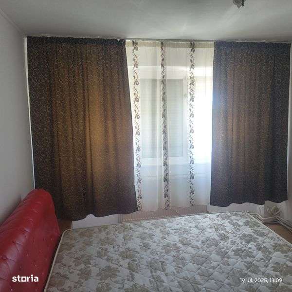 Vând apartament  cu 3 camere - Imagine principală: 5/8