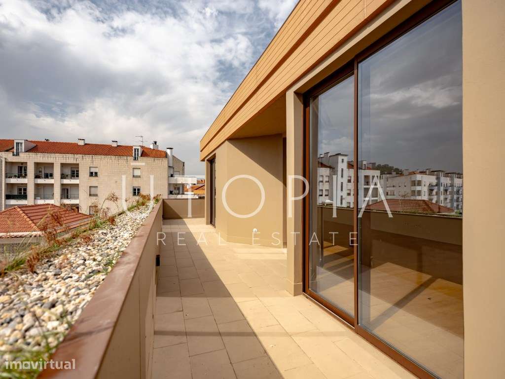 Apartamento T4 de Luxo no centro de Leiria-20