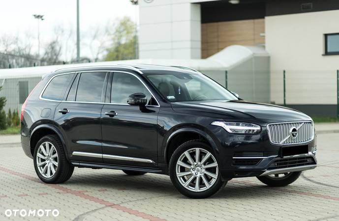 Volvo XC 90 T8 AWD Plug-In Hybrid Inscription 7os - 16