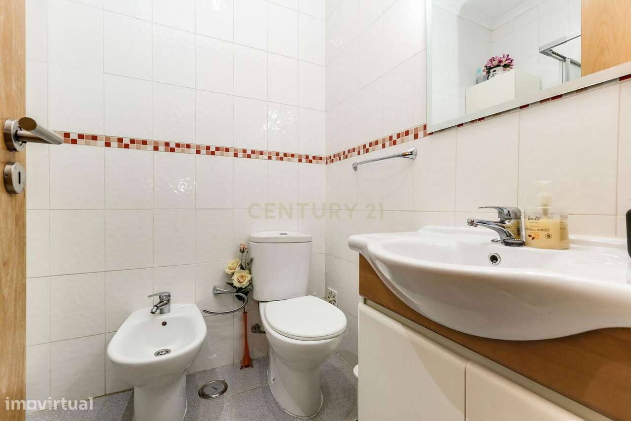 Apartamento T1 na Reboleira – Amadora | 60 m² com Elevador-10