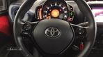 Toyota Aygo 1.0 X-Play Plus - 14