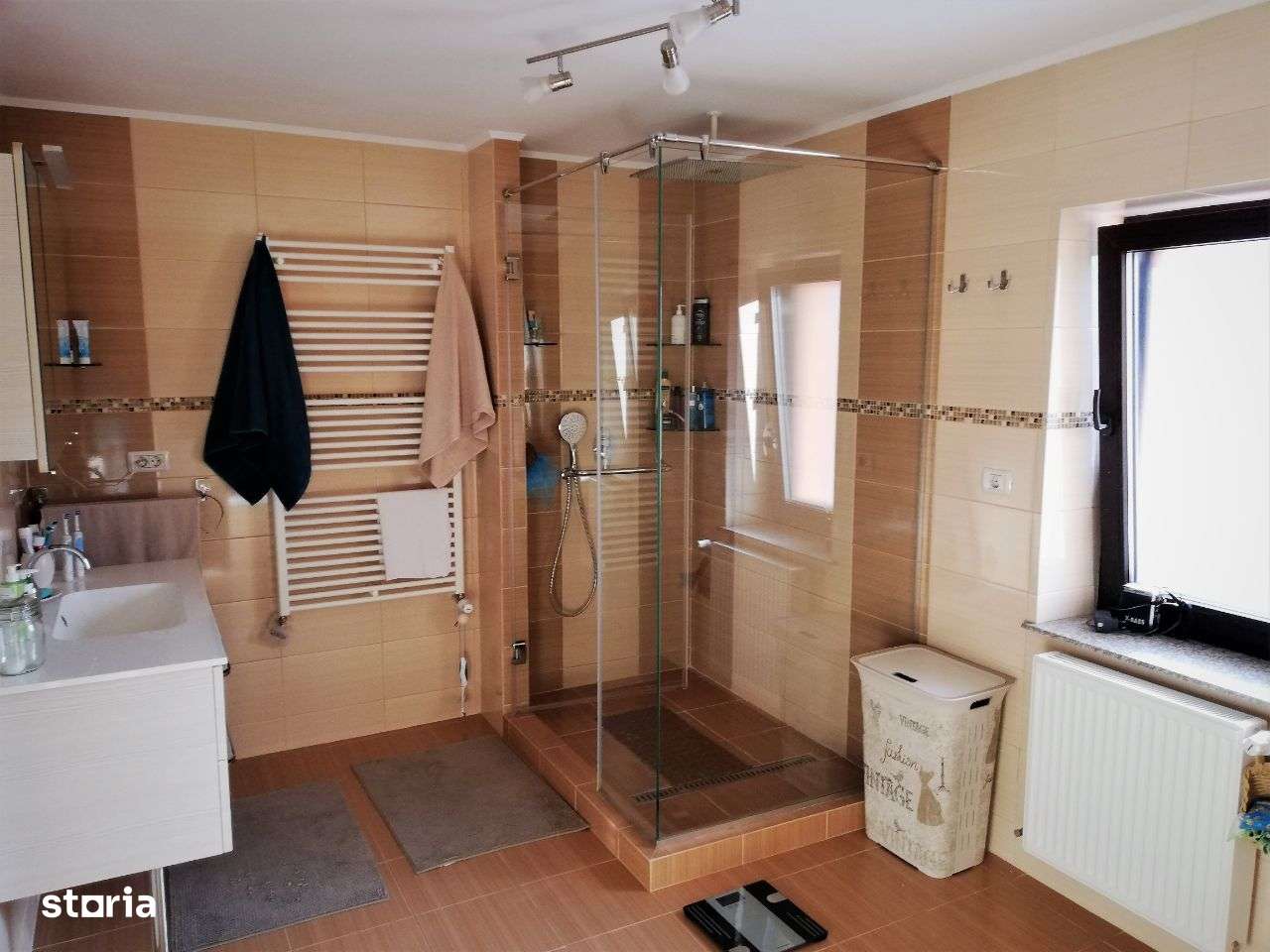 Comision0% - Casa Saseasca in Centrul Cristianului-12