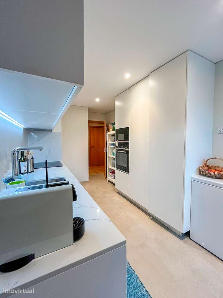 T4 Duplex de Luxo no Coração do Porto-6