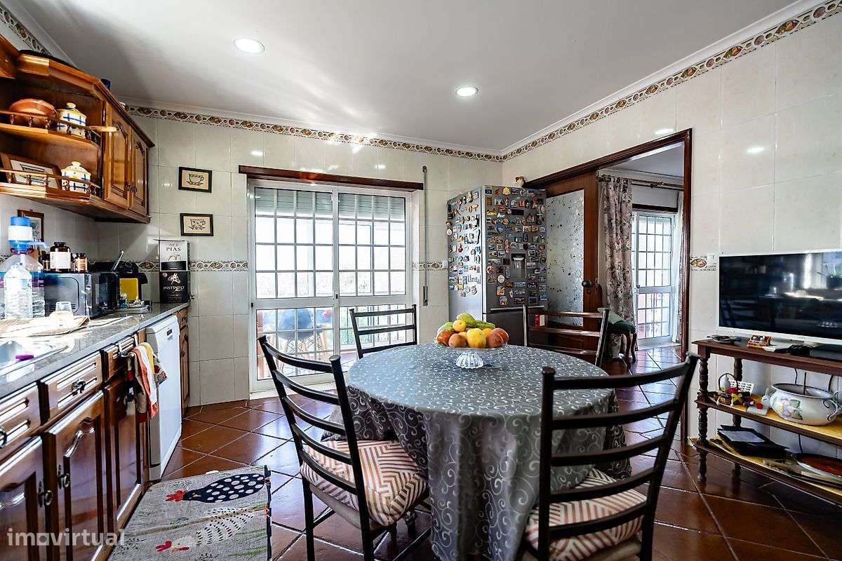Excelente moradia T5 em localização única em Montemor-O-Velho.-33
