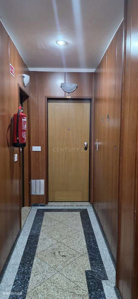 Apartamento T2 para com Estacionamento em Paredes - Grande imagem: 4/20