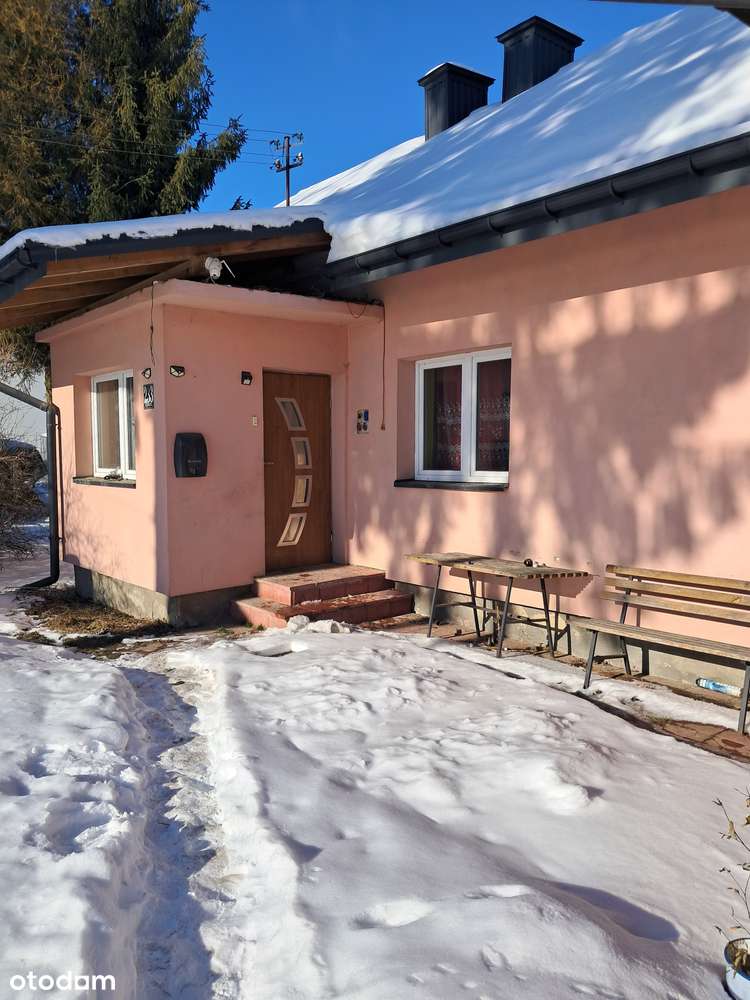 Parterowy murowany dom z dużym garażem-1