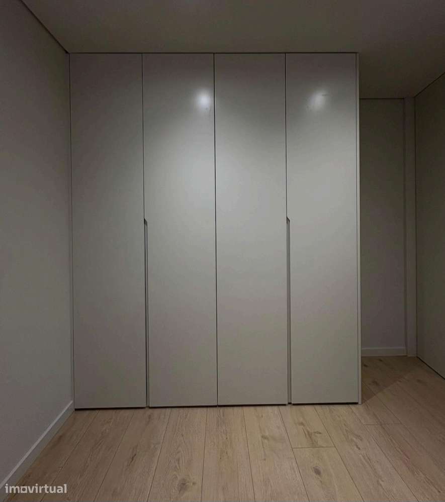 Comprar Fabuloso Apartamento T2, Novo, Moderno e Equipado S, Cosme-5