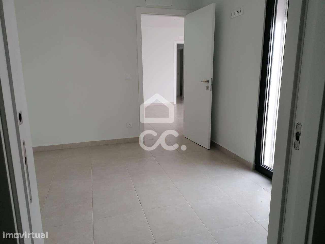 Moradia T2 nova para venda em Bombarral-13