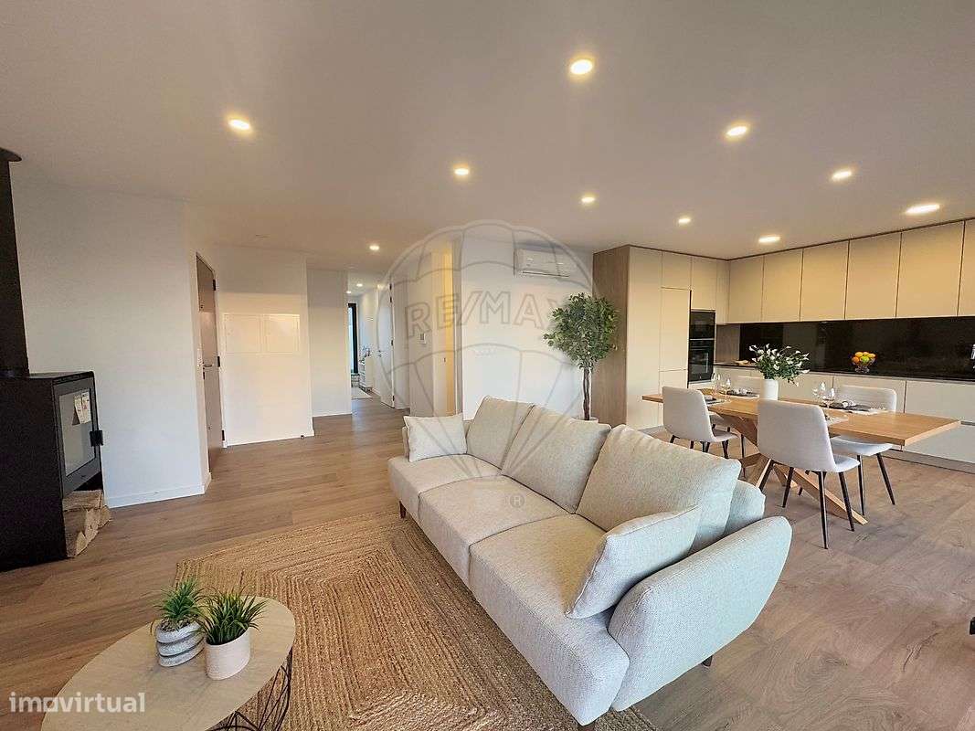 Moradia T3 para venda - Grande imagem: 2/38