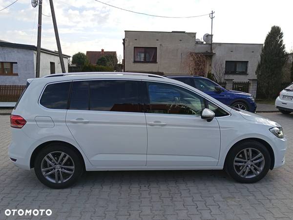 Volkswagen Touran 1.5 TSI EVO Highline - 2