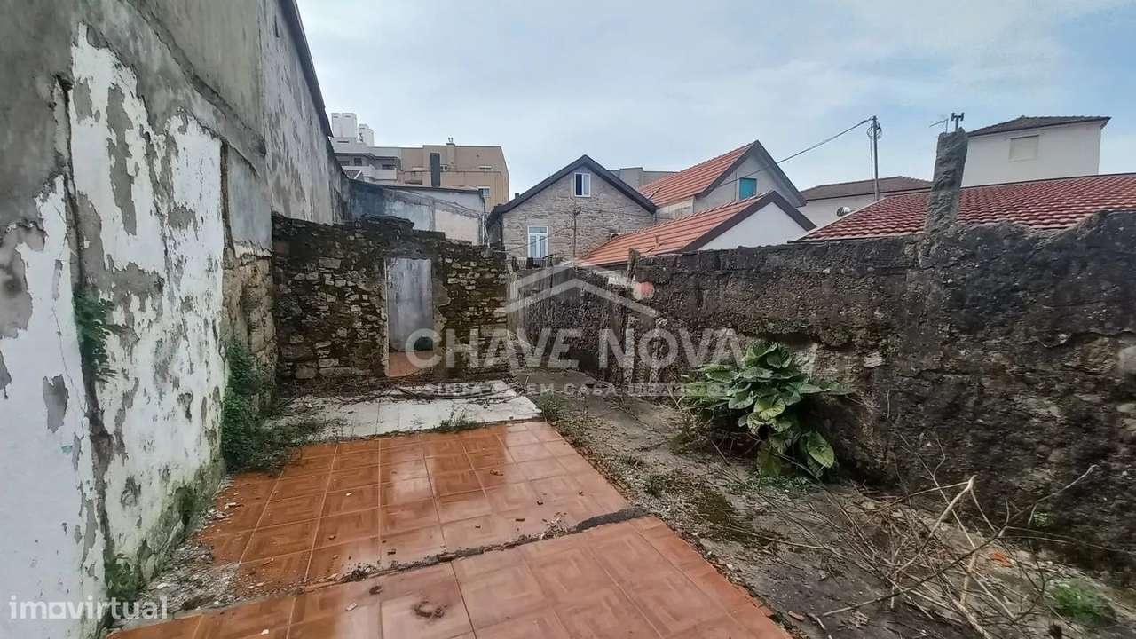 Ilha com 7 casas | Oliveira do Douro - Grande imagem: 2/11