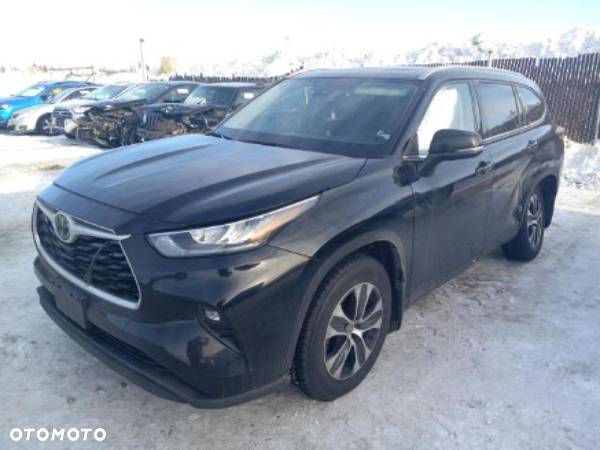 Toyota Highlander - 3