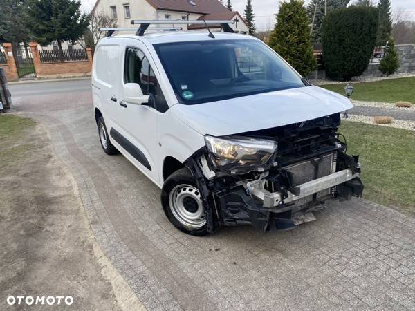 Opel Combo - 8