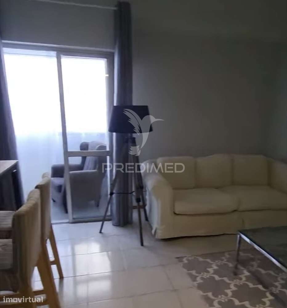 Apartamento T1 com Varanda Fechada junto ao Bonfim – Setúbal-31