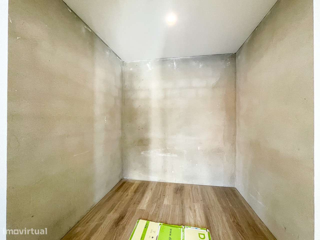 Moradia T4 com Piscina - Santa Iria de Azoia (Bairro da Salvação)-42