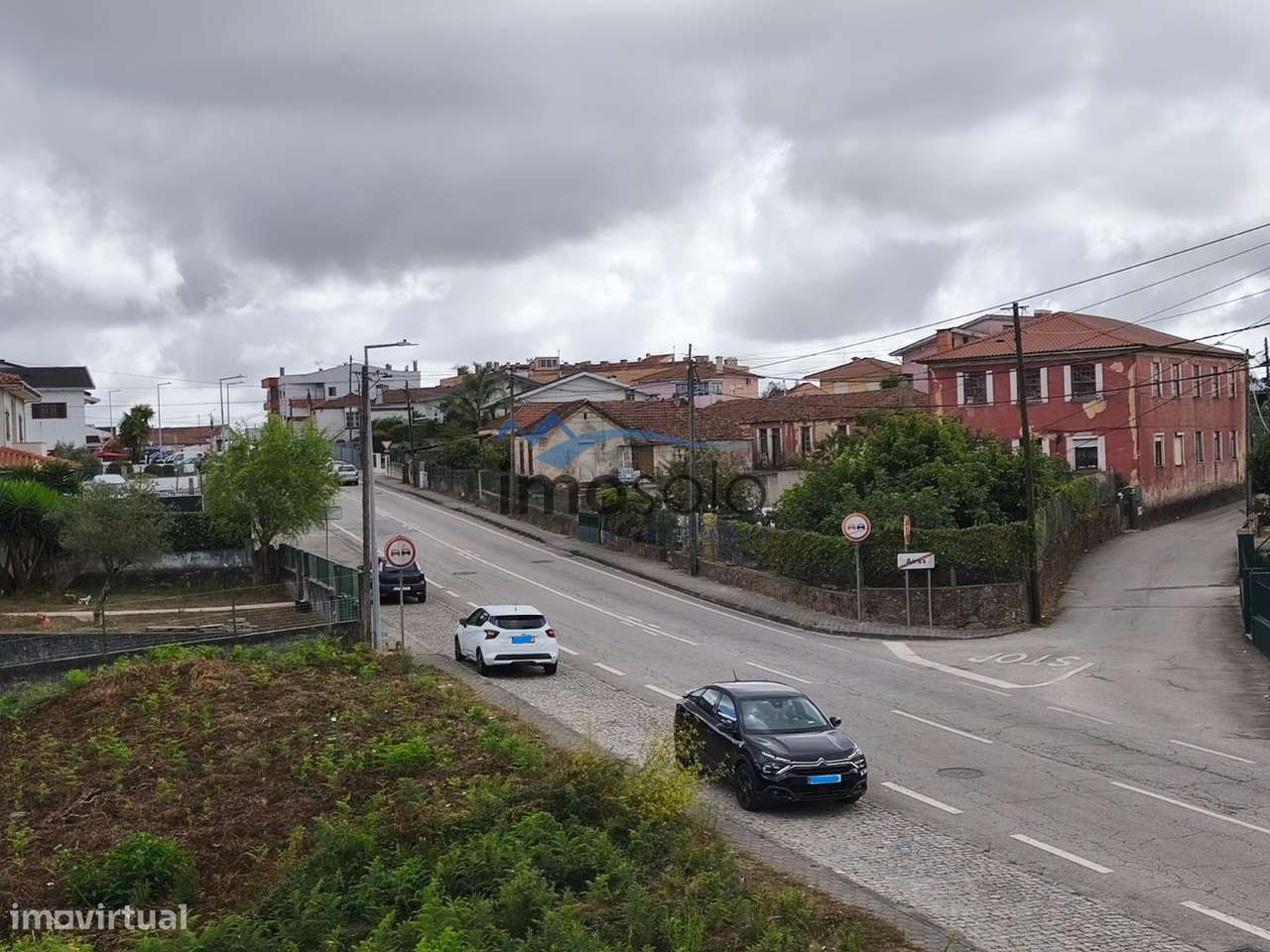 Moradia T3 com Loja Comercial em São João de Ver-29