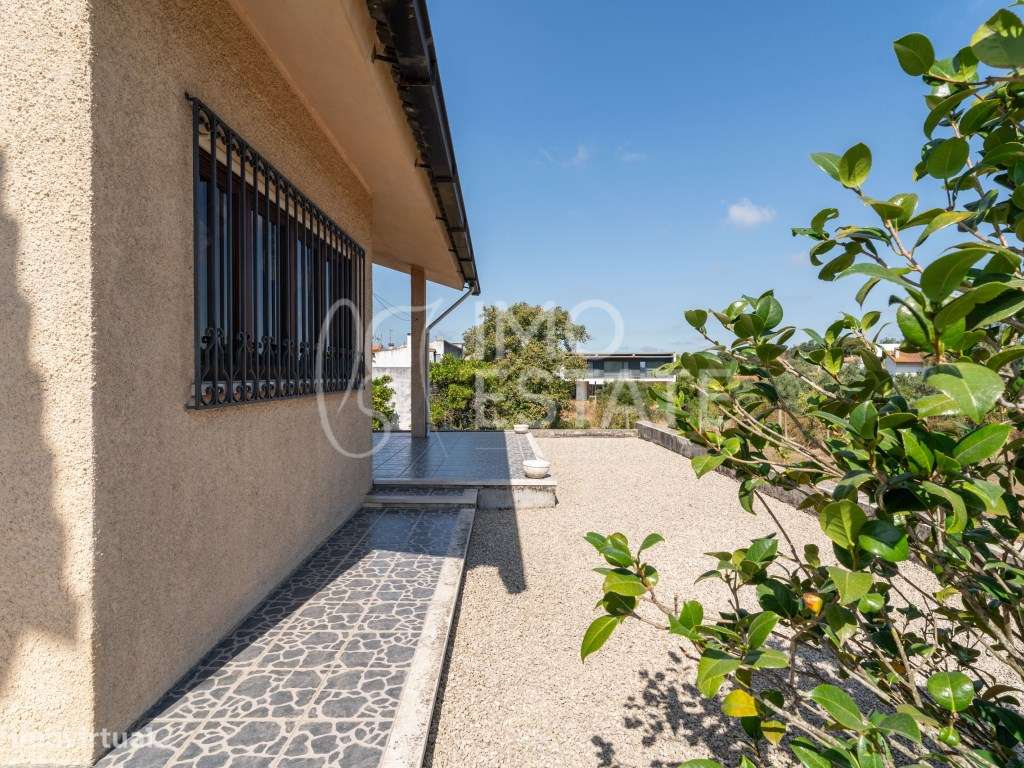 Moradia Isolada T4 Antuzede-42