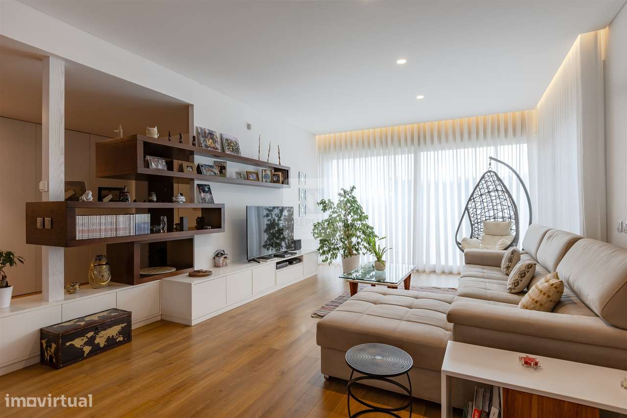 Moradia T4 Jardim e Terraço Senhora da Hora | Moradia T4 Matosinhos-0