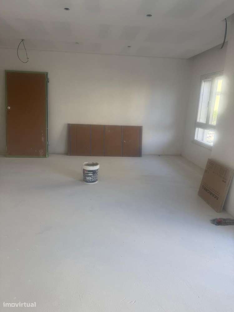 Apartamento T3 em fase de construção, no Montijo-8