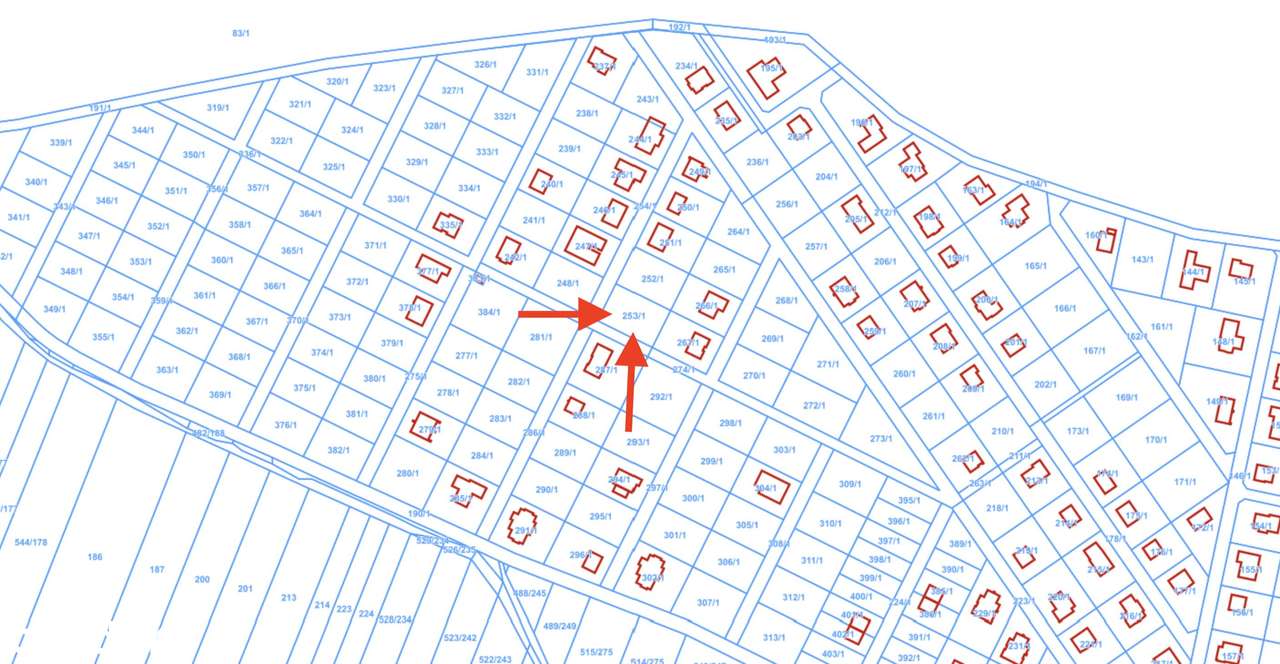 Urokliwa działka w centrum Osiedla Górki-4