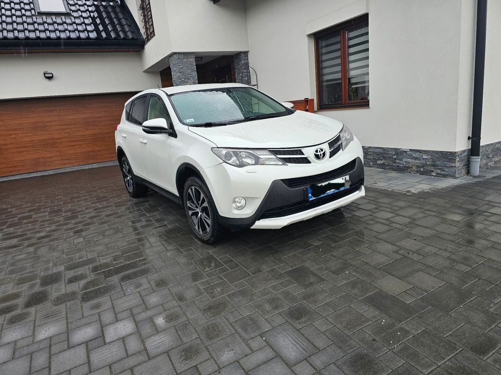 Toyota Rav4 IV 2.0 D-4D Prestige 2015