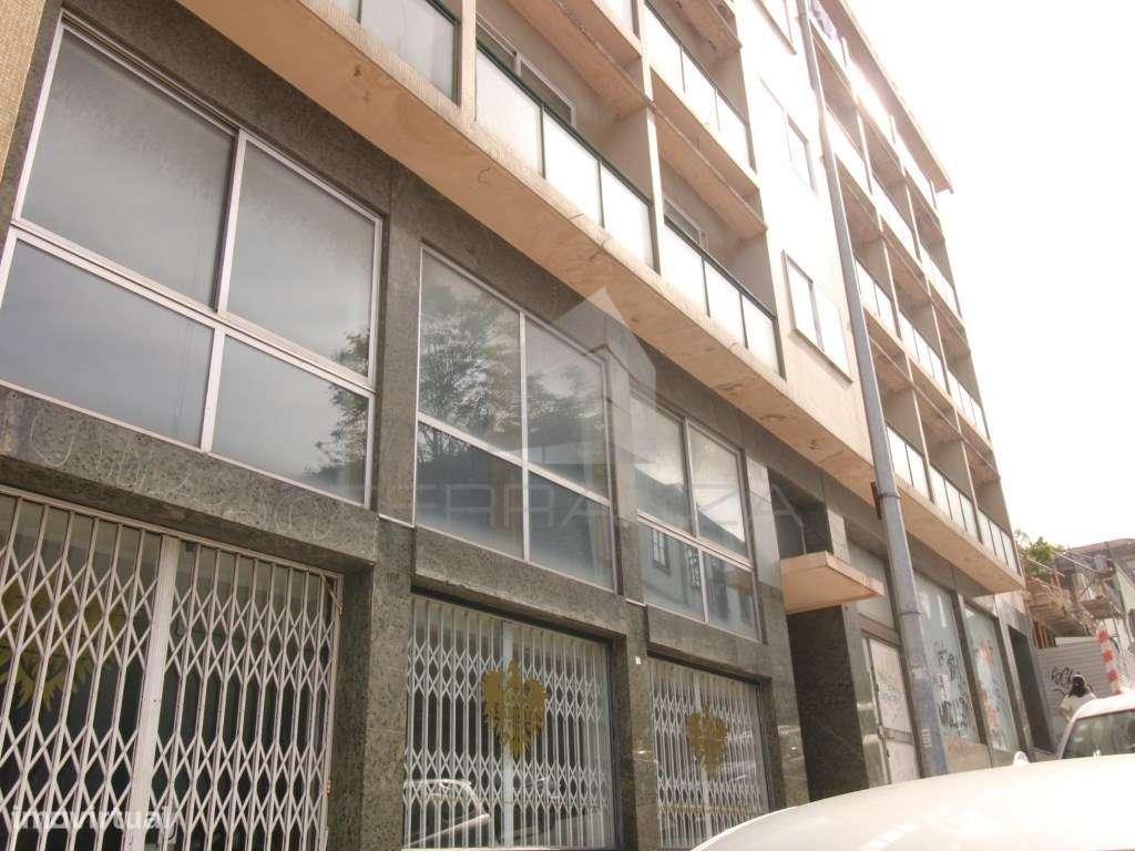 Escritório/loja a Santa Catarina - Porto, 197m². - Grande imagem: 5/48