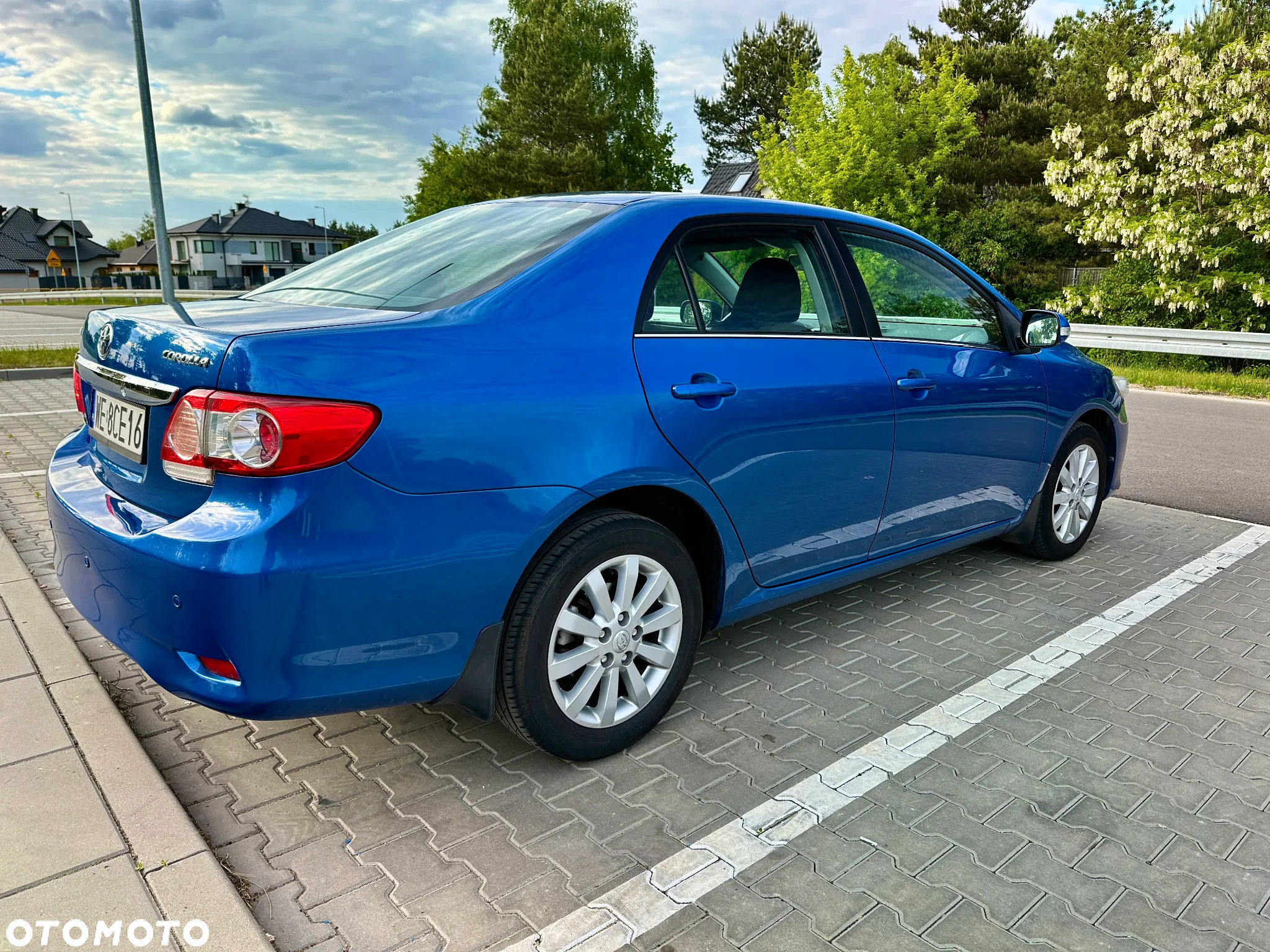 Toyota Corolla 1.6 Premium - 8