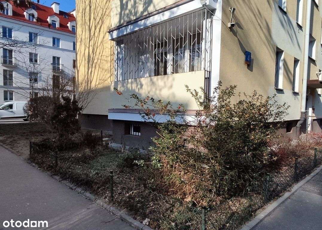 | Mokotów | 4 pok. | Potencjał |-0