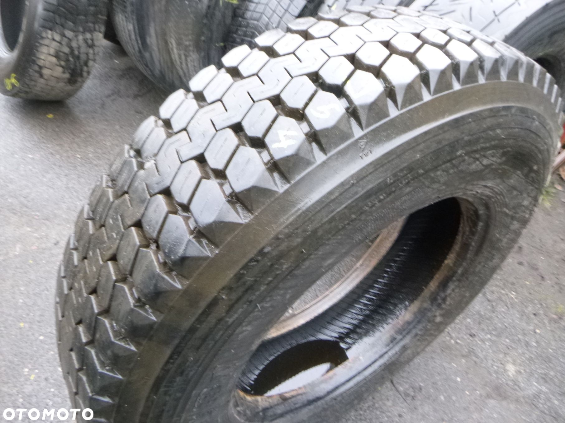 Opona 275/80R 22.5 Dunlop SP431 Napędowa - 2