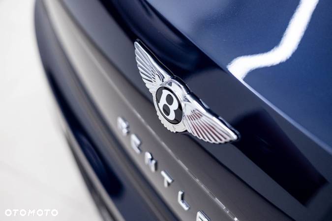 Bentley Continental Flying Spur - 13