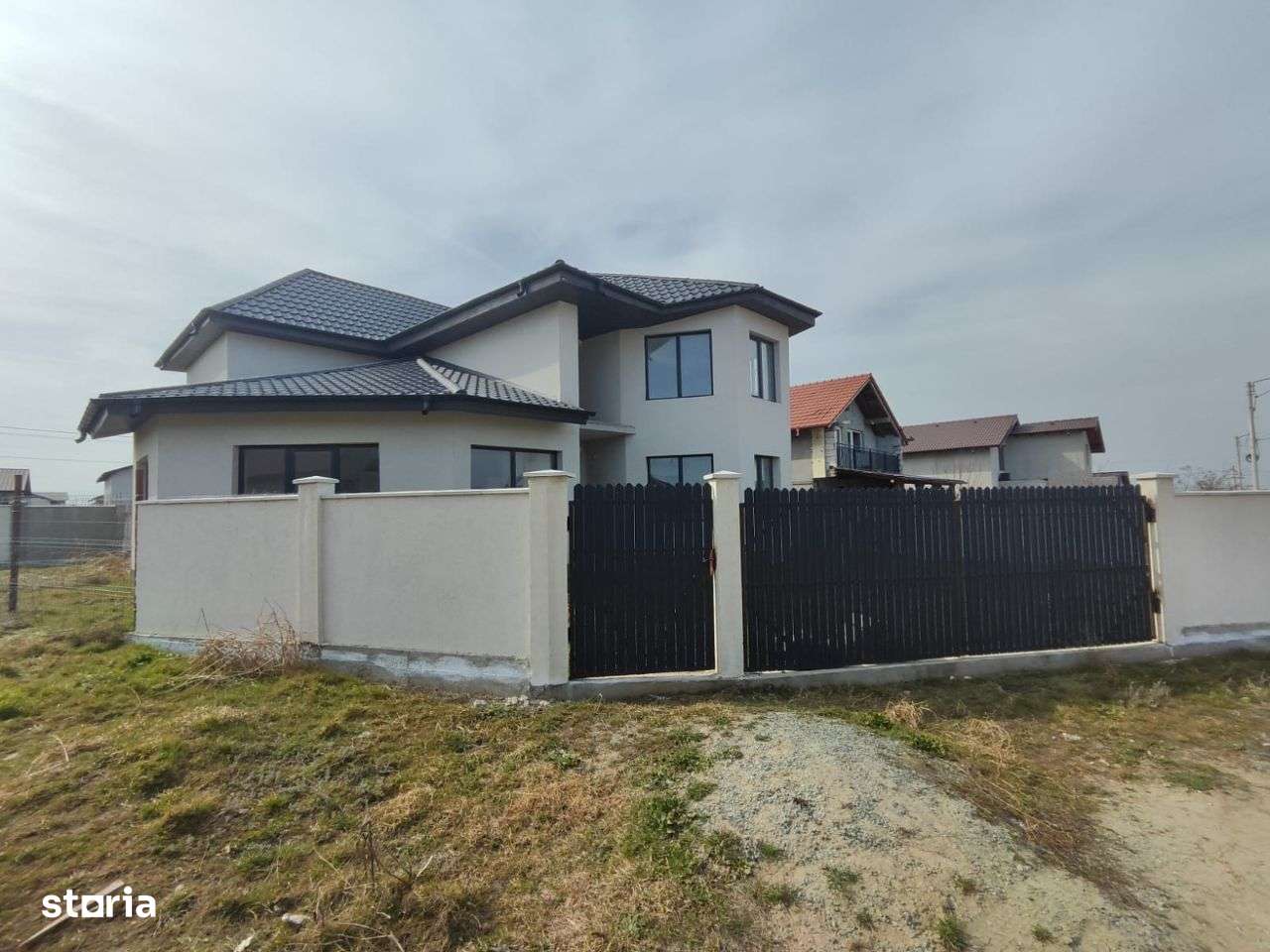 Casă spațioasă în Agigea, județul Constanța-0