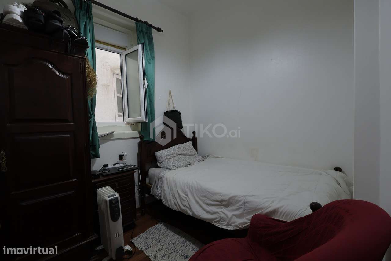 T3 EM ARROIOS – OPORTUNIDADE PARA ARRENDAMENTO A ESTUDANTES (4 A 5 QUA-13