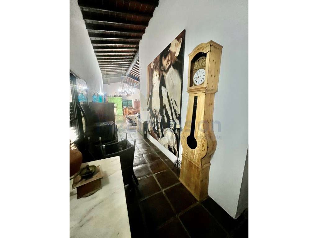 Vende-se Moradia T3 c/ Piscina em Vila Boim-17