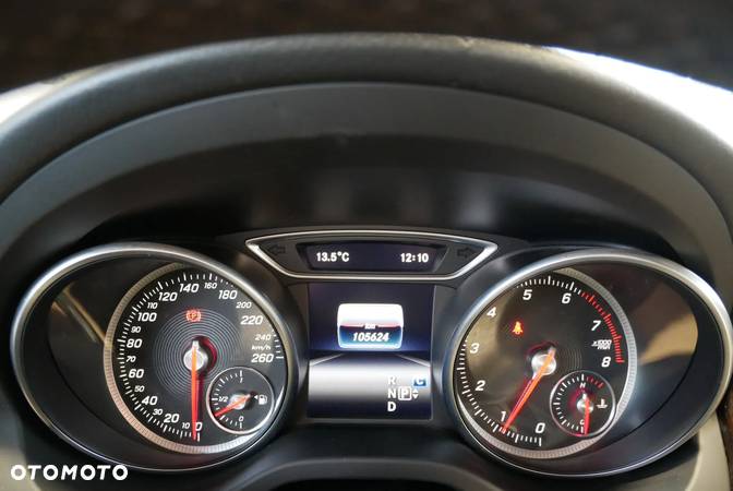 Mercedes-Benz CLA 250 7G-DCT AMG Line - 28