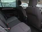 Volkswagen Passat 2.0 TDI EVO Essence DSG - 13