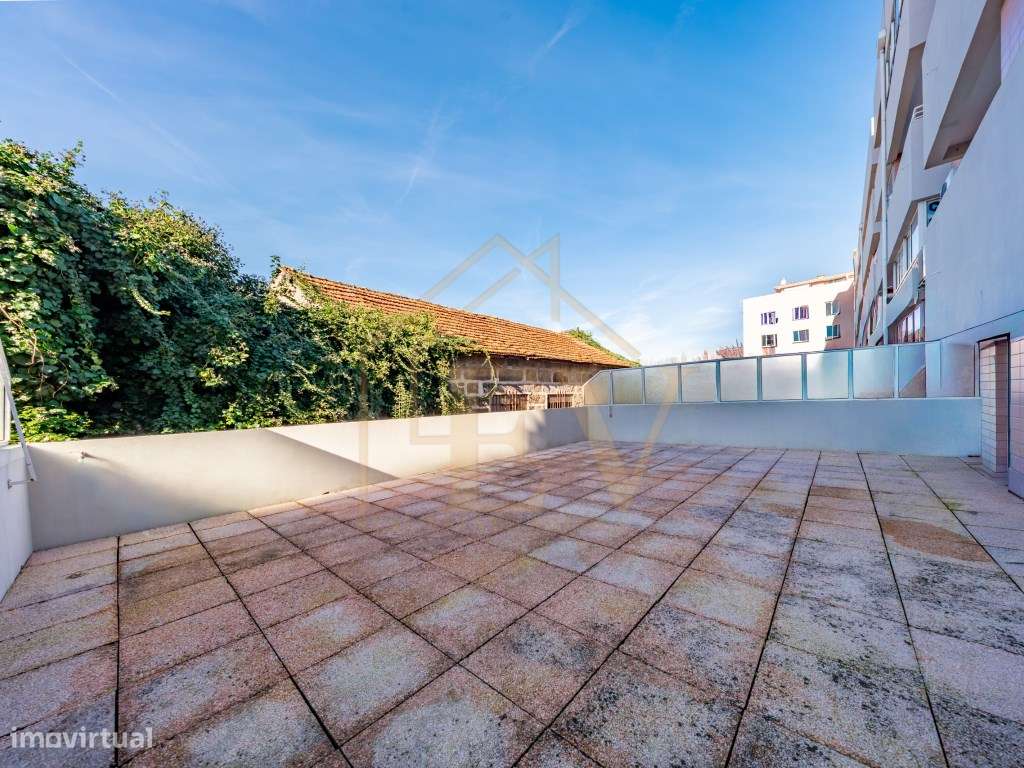 Apartamento T3 com terraço em Creixomil - Grande imagem: 4/33